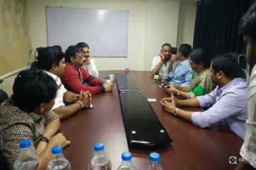 RGV Meeting With Vangaveeti Family